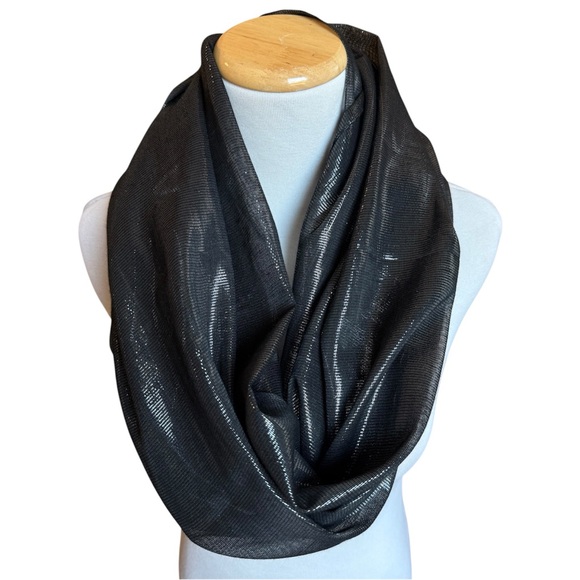 NWT Calvin Klein Metallic Black Infinity Scarf - Picture 1 of 7